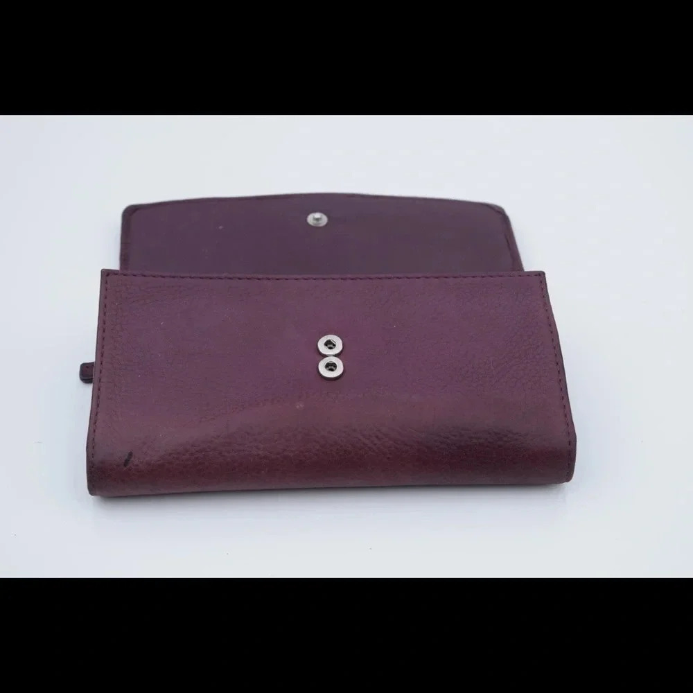 Fossil Wallet With Checkbook - image 7